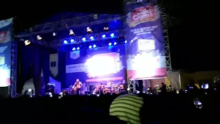 Konser lastchild( terakhir untukmu)