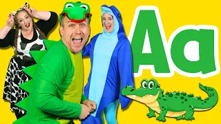 Animal Phonics Song 🐊 Learn the ABCs - Kids Alphabet Songs