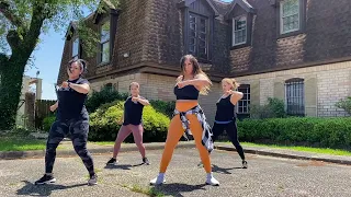 La Ola Daddy Yankee -Zumba routine by Isamar Sevilla