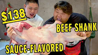 1,000 yuan to buy a big cow leg, Brother Hou and Big Fatty hugged and gnawed, it was enjoyable!