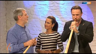 Alphorn lernen in 40 Sekunden mit Dr. Stein (Bernhard Bettermann)