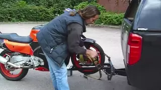 (UP-DATED)MOTORCYCLE LOADING  BIKE CARRIER.wmv