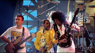 Queen - Seven Seas Of Rhye (Live At Wembley, 1992)