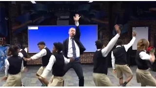 Teacher Dancing With Students Goes Viral