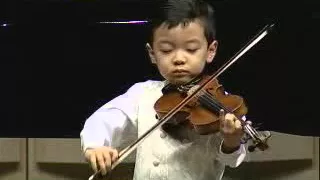 Bach Violin Concerto No.1 BWV 1041 (Joy) Hyuk Lee 이혁 Хёк Ли  (5 years old)