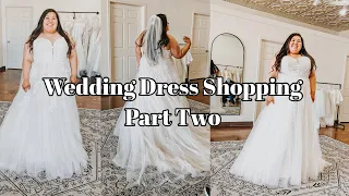 Plus size wedding dress shopping // Lillie’s Bridal Boutique // Stella York