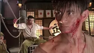 【Prison Arena Movie】Japanese bully a prisoner, only to be beaten up by him, kneel and beg for mercy.