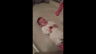 4 month old baby laughing and giggling! MUST SEE!