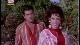 Saira Banu and Dharmendra in Pocketmar