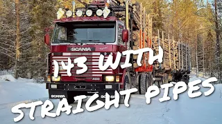 Scania 143 E -88 timber truck straight pipe acceleration