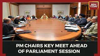 PM Modi Meets Senior Minister Ahead Of Parliament Session | Parliament Budget Session