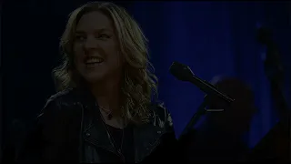 East Of The Sun and West Of The Moon - Diana Krall (Live at Paris)