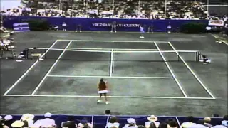 Chris Evert vs 15-year-old Monica Seles 1989 Virginia Slims of Houston final
