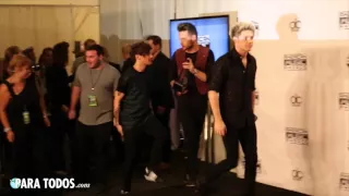 Exclusive AMA 2015 Backstage Room with 1 Direction