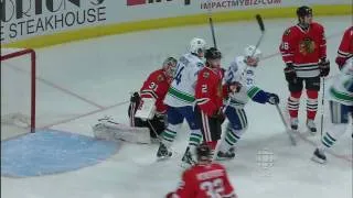 Canucks At Blackhawks - Game 5 Highlights - 2010 Playoffs - 05.09.10 - HD