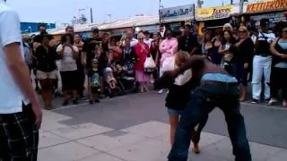 Pop Lock Guy in Venice Beach performing "about to get busy" Multiple parts Part 4 of 7