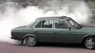 Mercedes W123 дрифт валит боком