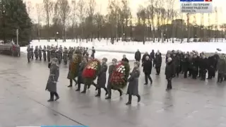 Премьер-министр Беларуси А.Кобяков возложил венок на Пискаревском кладбище