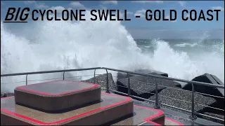 BIG Cyclone Swell!! - Gold Coast (The Spit & South Straddie) - 03/01/2022