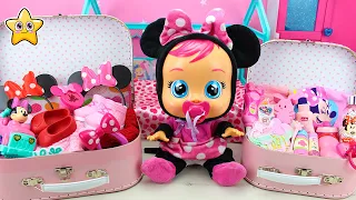 CRYING BABIES Minnie I prepare a SUITCASE, DIAPER BAG  LUNCH box to go on a TRIP to GRANDMA's House