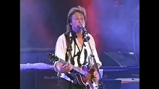 Paul McCartney - I Saw Her Standing There (Live in Charlotte 1993) (Japanese Broadcast Version)