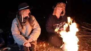 GIRLS IN THE WOODS, Wild Camp Overnight