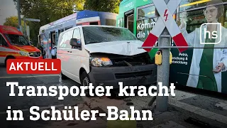 Transporter rammt mit vielen Kindern besetzte Straßenbahn in Darmstadt | hessenschau