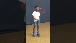 Kid breaks HULA HOOP WORLD RECORD while on skates #shorts