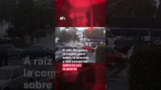 Accidente entre una combi y autobús de pasajeros - N+ #Shorts