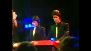 Gary Numan Cars 1979 Top of The Pops