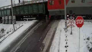 Accident   A Truck Sandwiched Between 2 Trains