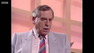 Larry Grayson 1984