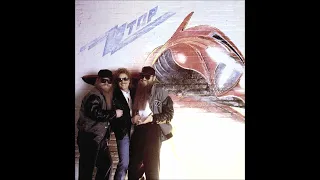 ZZ Top - 17 - Velcro fly (Ames - 1986)