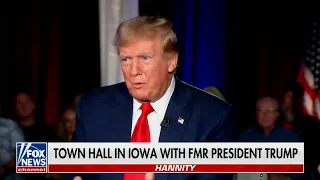 Trump ADMITS he'll be a dictator on DAY ONE on Fox town hall