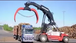 INCRÍVEL MÁQUINA    Garra que descarrega um caminhão de madeira de uma vez