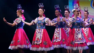"Танец с кувшинами", Ансамбль "Калинка". "Dance with jugs", Kalinka Ensemble.