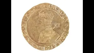 Семья обнаружила на кухне монеты XVII века, спрятанные во время Гражданской войны в Англии