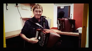 Irish Jig: PADDY FAHY'S on button accordion