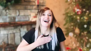 "All I Want For Christmas Is You" in Sign Language (DEAF INTERPRETATION) [CC]