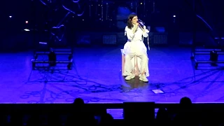 Lorde has a little cry on stage during her 'Liability' speech; + song. Christchurch NZ, 9Nov2017