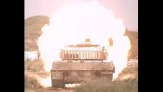 Panzer Schuss Slow Motion Aufnahme