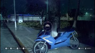 Need for Speed™ Heat mopet leaning on electricity pole!!!