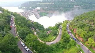 Top 5 Most Beautiful Largest And Dangerous Dams in the World In Urdu/Hindi .