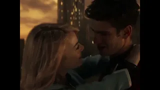 Peter and Gwen rewrite the stars🧑🏻🕸️🕷️❤️👩🏼📚🥿🥿😍😍🥰🥰🌌🌠