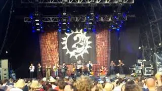 Beautiful Days 2012 - Bellowhead - Cold Blows The Wind