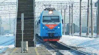 Электровоз ЭП1М-391 с поездом 377Г Новый Уренгой - Казань