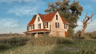 Forlorn 115 year old Forgotten Oaklyn Farm House Up North In the Hills of Pennsylvania