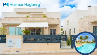 FOR SALE! Villa in private residential located in Torrevieja