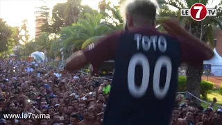 Toto sur scène en direct du Boulevard 2017