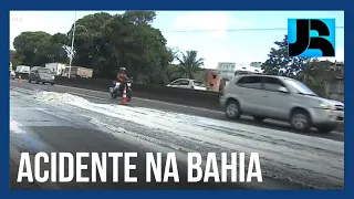 Pai e filha morrem após grave acidente em rodovia na Bahia